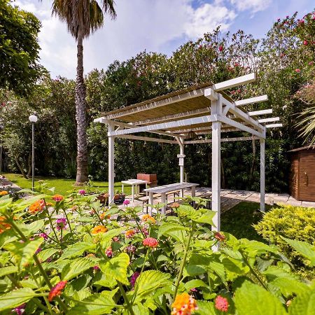Residence Borgo Latino- Localo Торре-дель-Орсо Екстер'єр фото