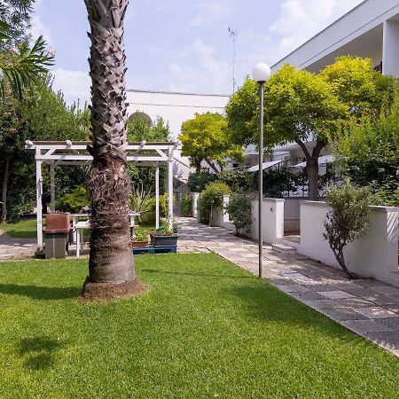 Residence Borgo Latino- Localo Торре-дель-Орсо Екстер'єр фото