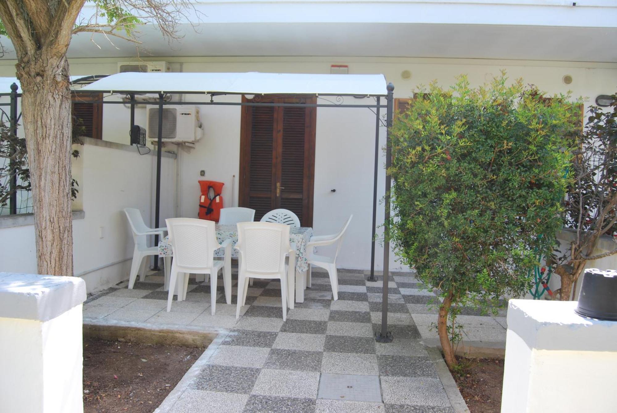 Residence Borgo Latino- Localo Торре-дель-Орсо Екстер'єр фото