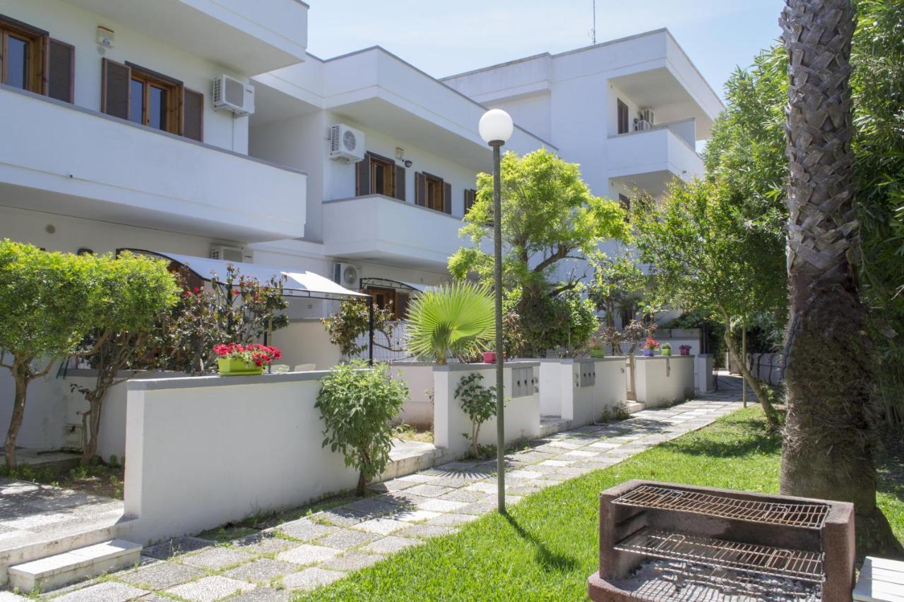 Residence Borgo Latino- Localo Торре-дель-Орсо Екстер'єр фото