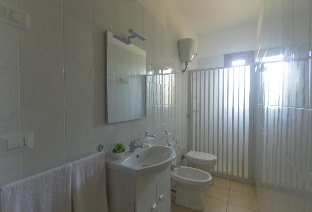 Residence Borgo Latino- Localo Торре-дель-Орсо Екстер'єр фото